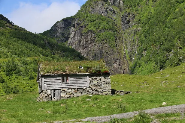 Hütte